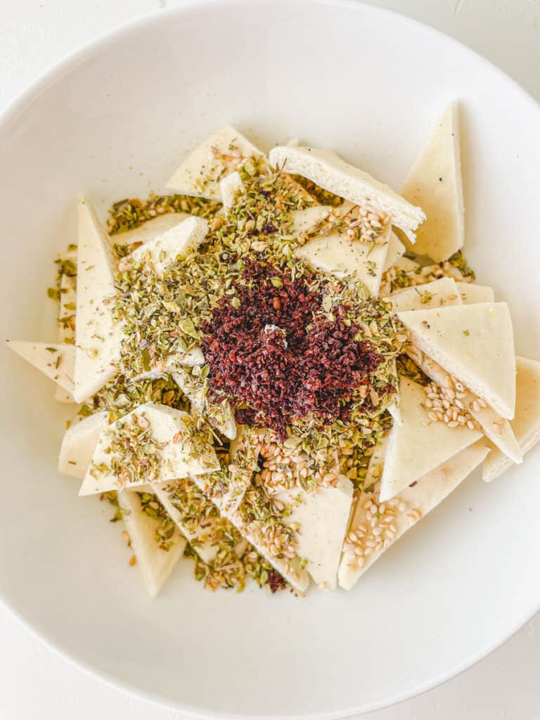 pita bread triangles with zaatar spices