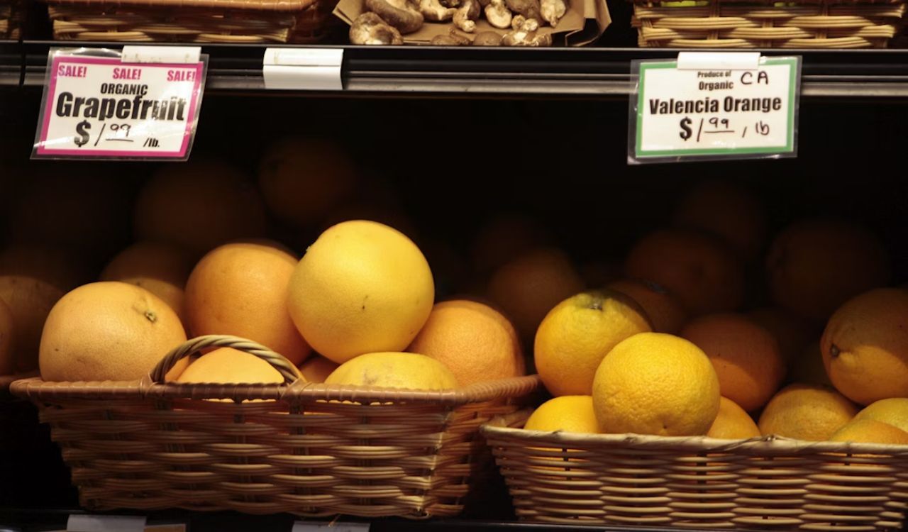 A group of baskets full of lemons