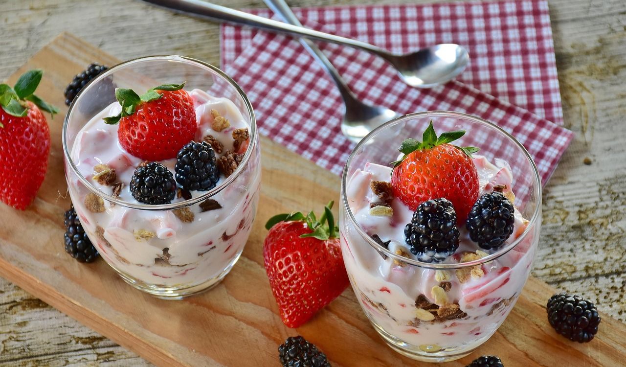 Fruit salad cups