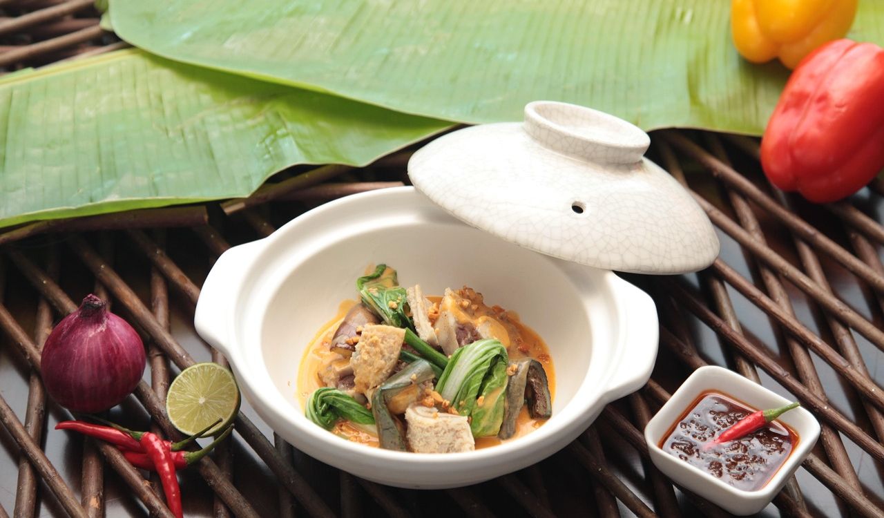 Kare-kare, Filipino, Fiesta
