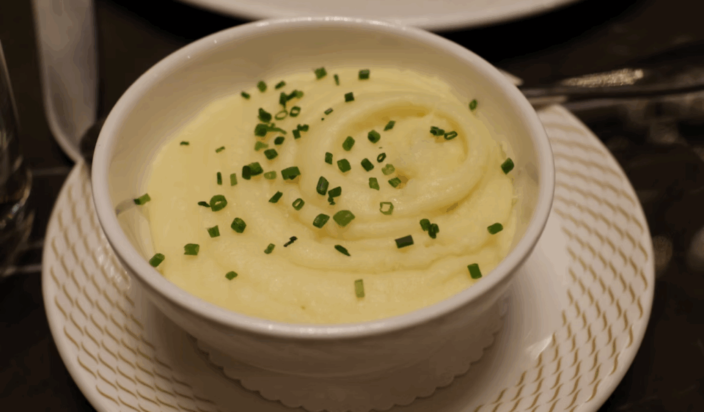 pomme purée, mashed potatoes