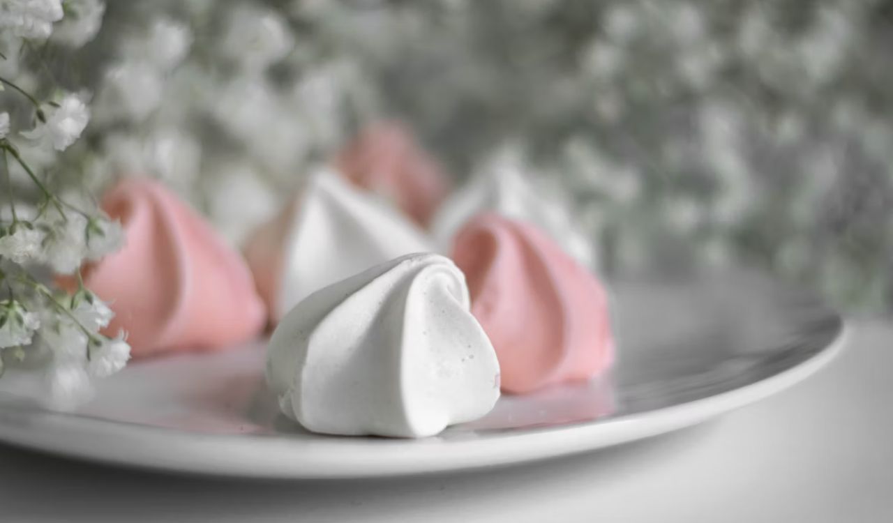 Meringue cookies