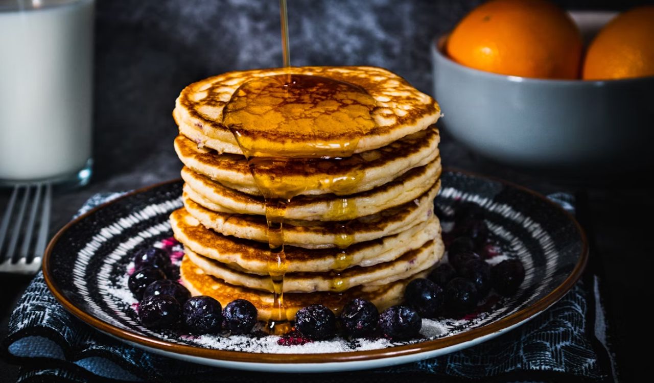 Pancakes with maple syrup