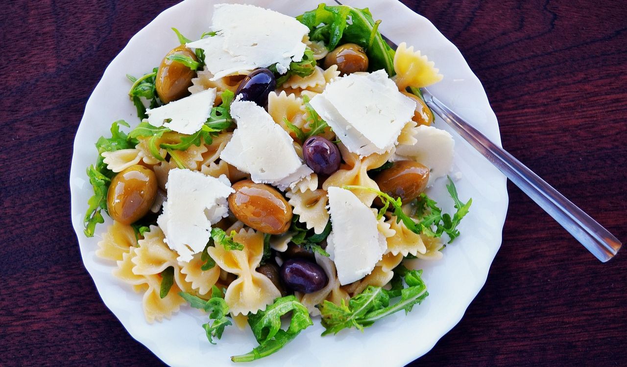 Pasta salad, Olives, Feta cheese