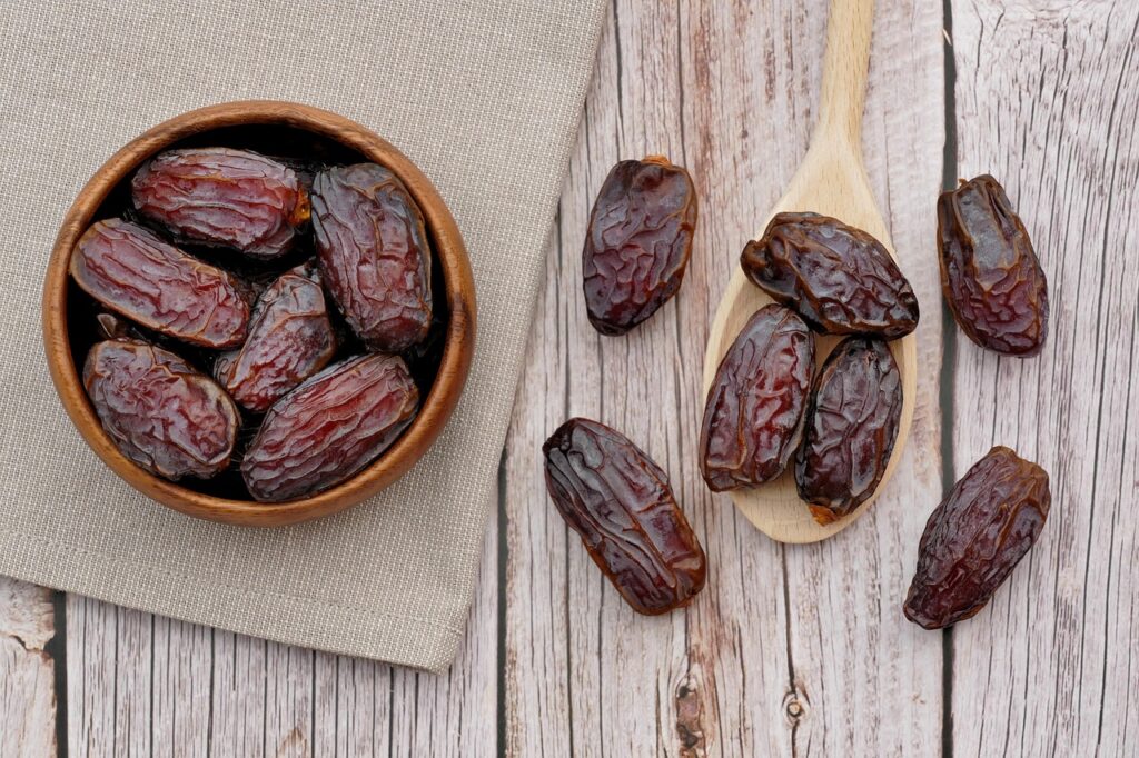 Dates, Medjool, Fruit image.