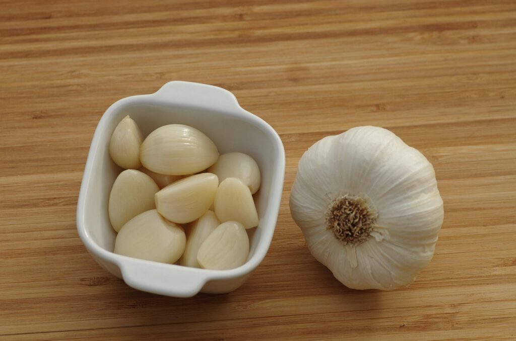 Garlic, Cloves, Vegetable image. 