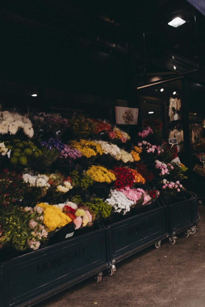 Bakery and floral sections positioned right at the entrance, drawing shoppers in.
