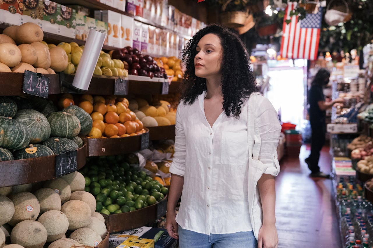 13 Grocery Store Secrets That Employees Know First