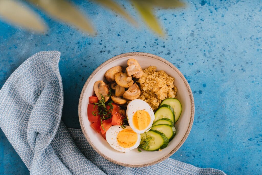 Quinoa Breakfast Bowl