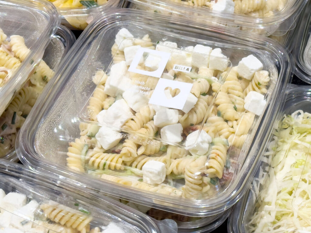 The refrigerated fresh pasta