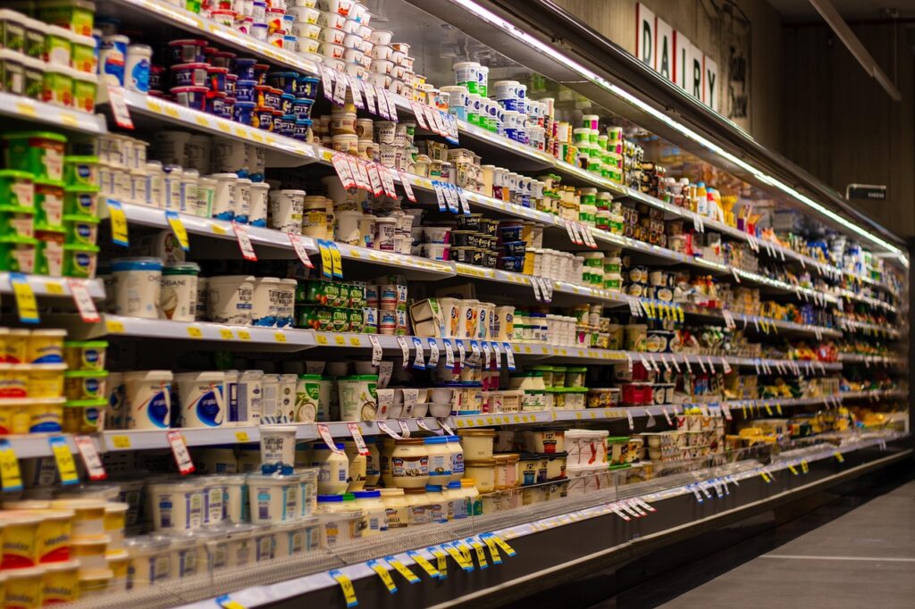 Supermarket, Shelf, Blur image.