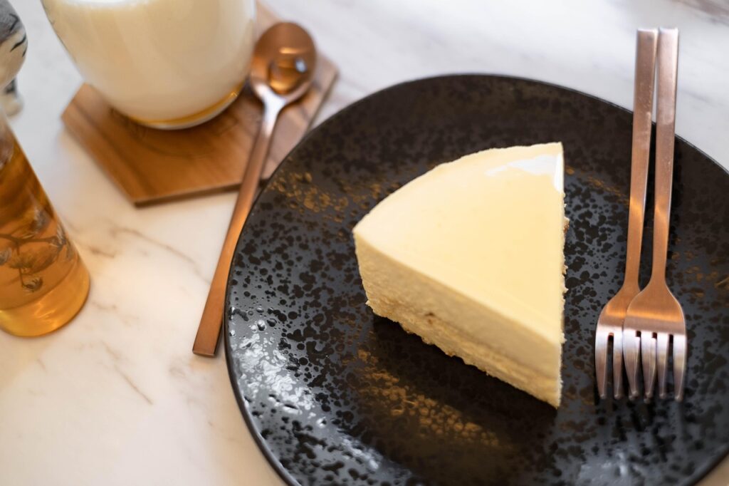 Yuzu cheesecake, Yuzu, Cheesecake image.