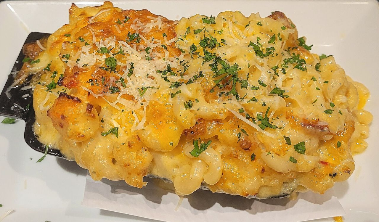 Lobster mac and cheese