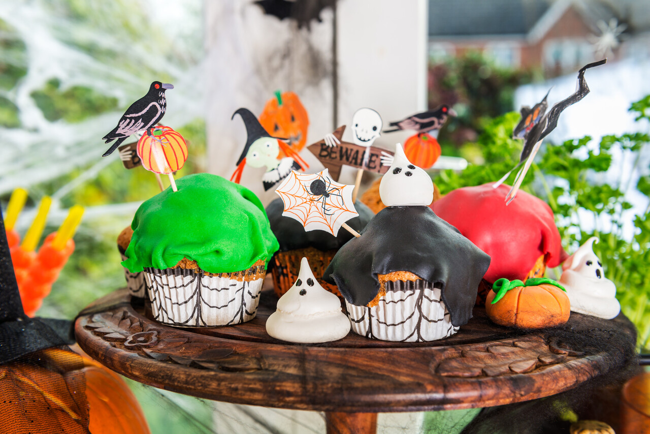 10 Fun Halloween Goodies Everyone Loves to Make at Home