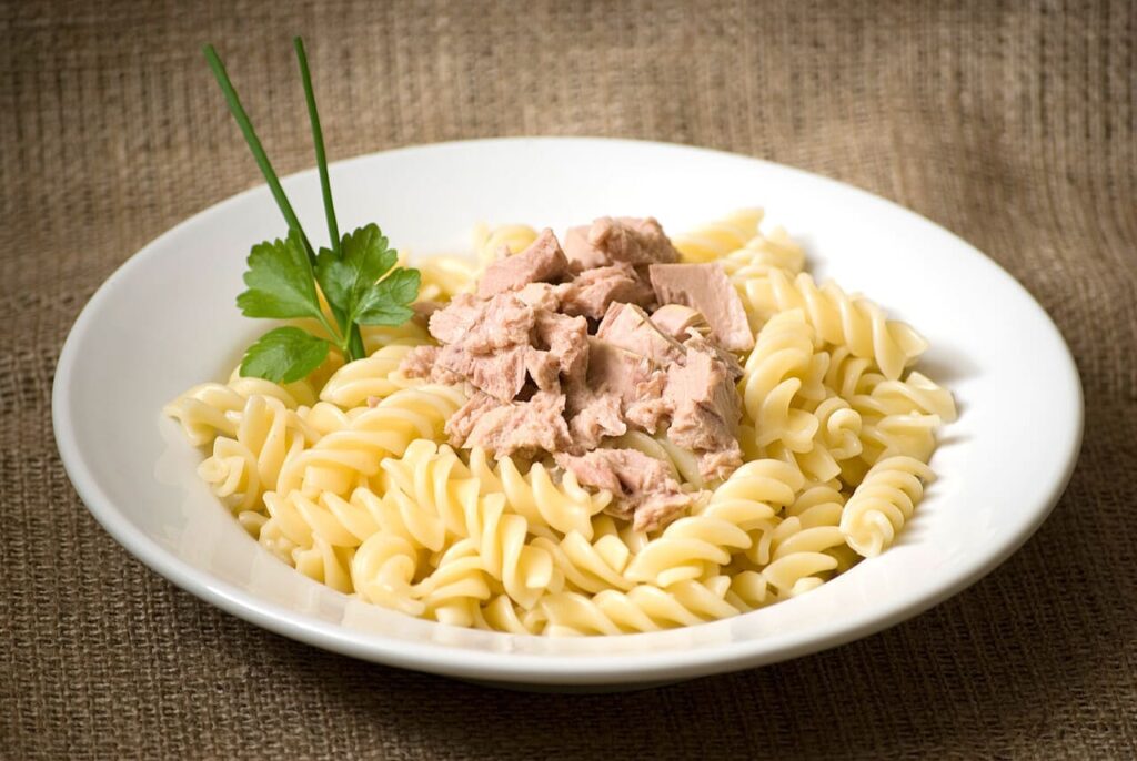Tuna Pasta with Olive Oil