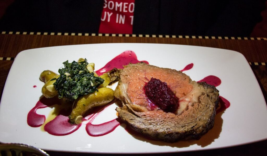 Angus prime rib meal