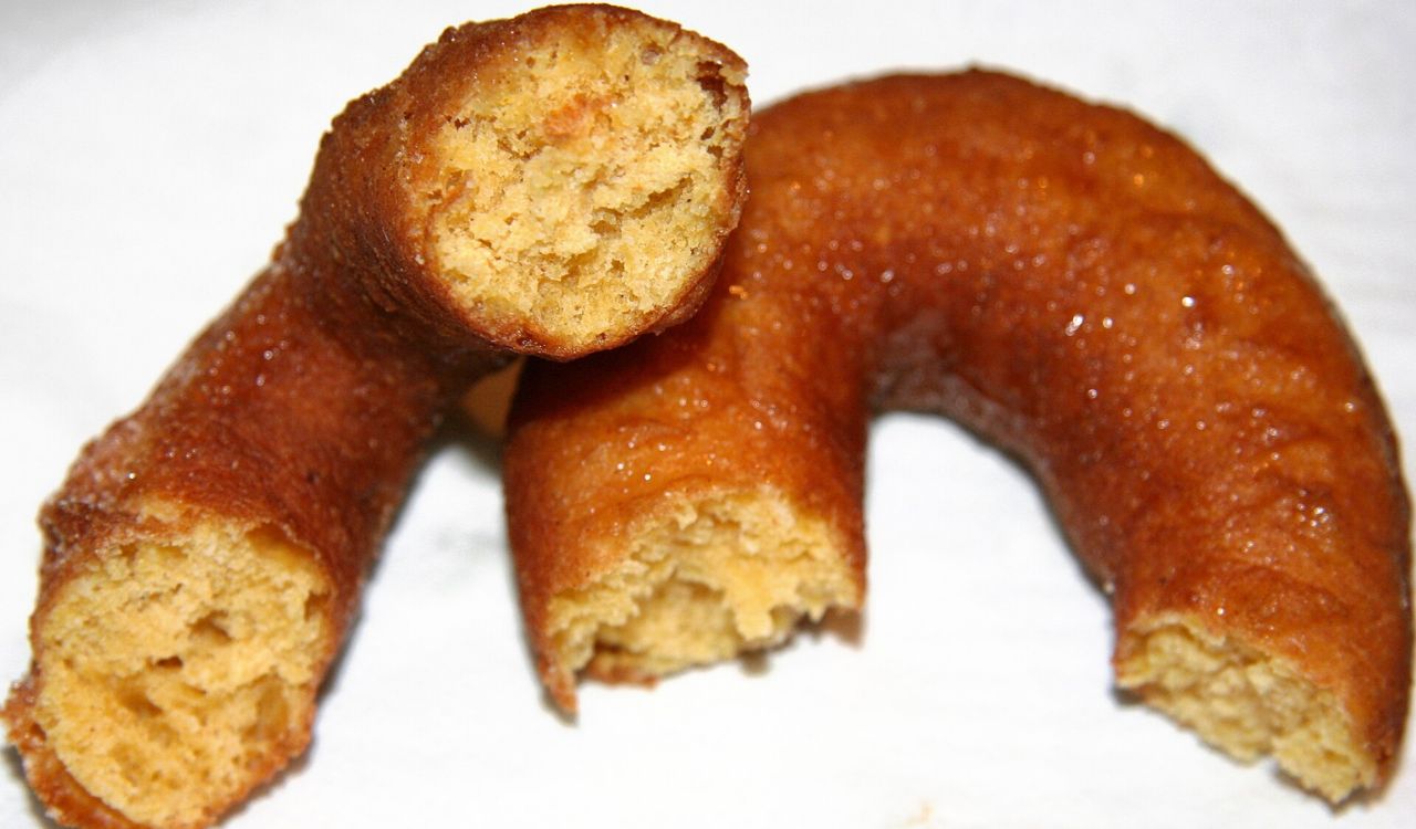 Apple cider donuts