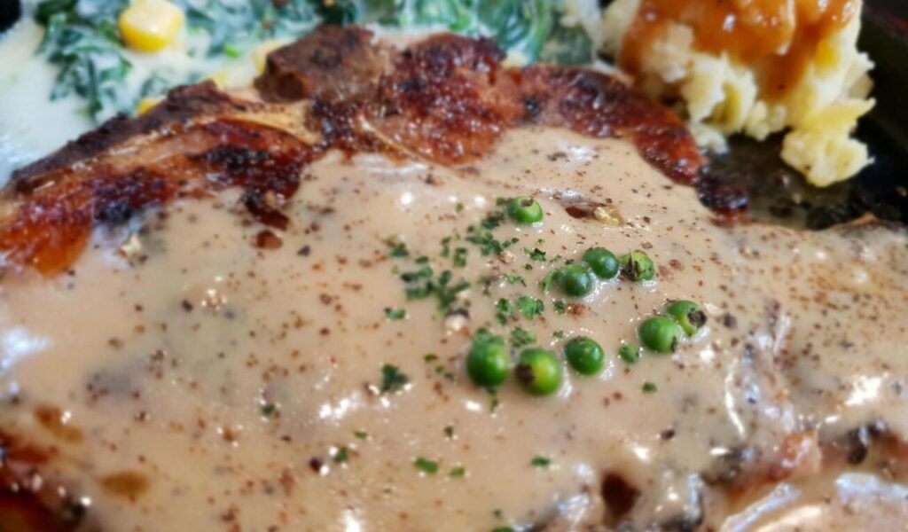 Baked Pork Chops with Cream of Mushroom Soup