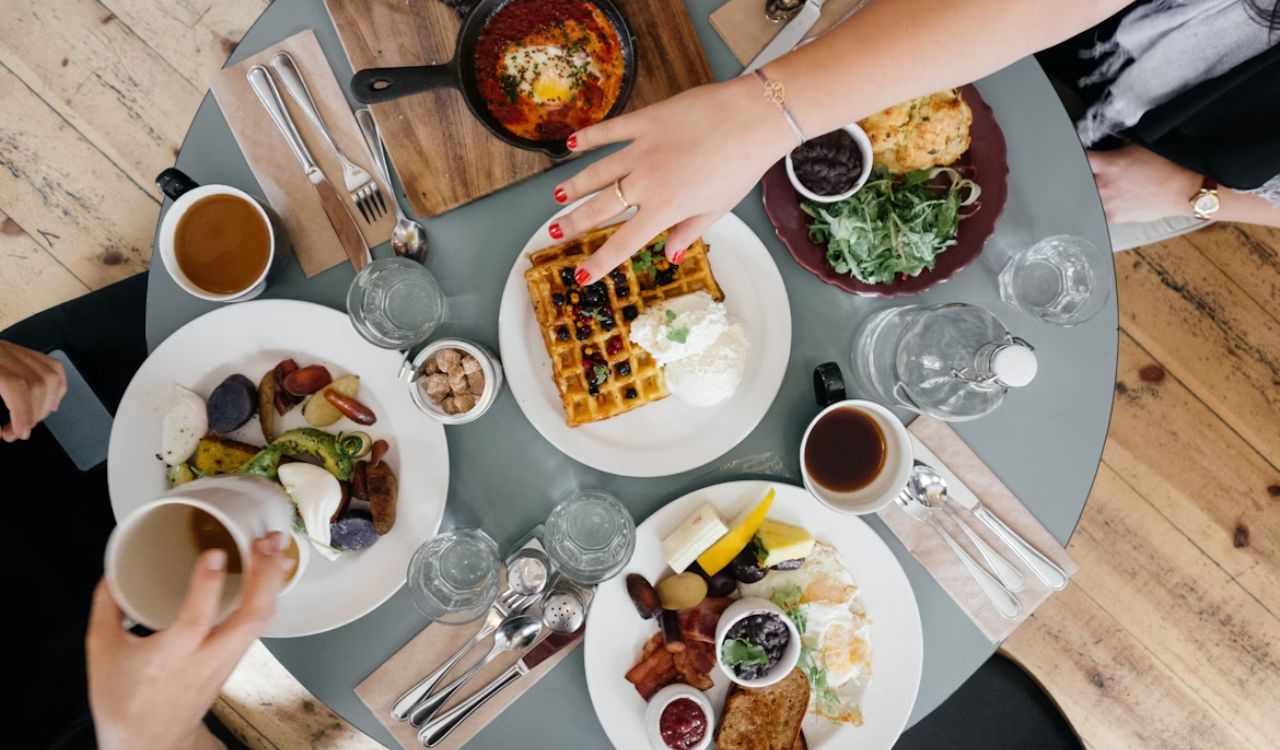 Breakfast table