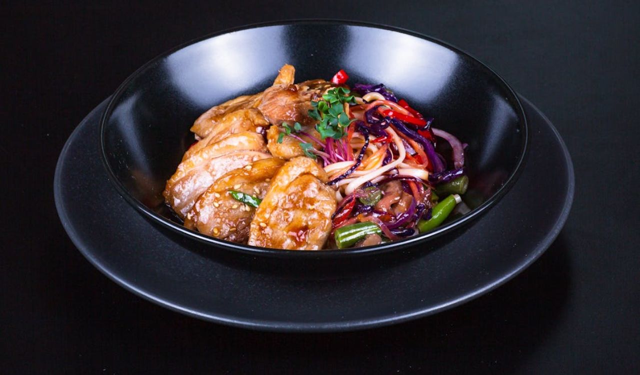 Chicken and vegetables stirfry