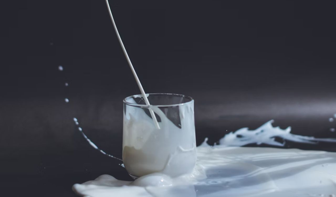 Clear glass with milk