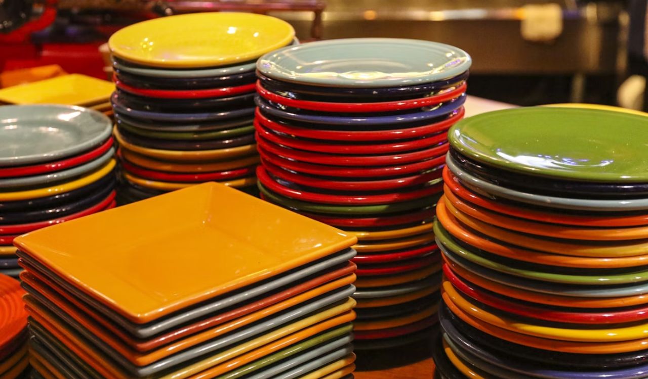 Colorful dinnerware