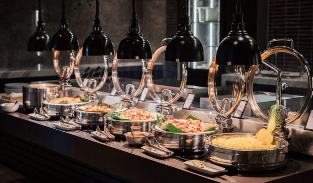 Elegant buffet