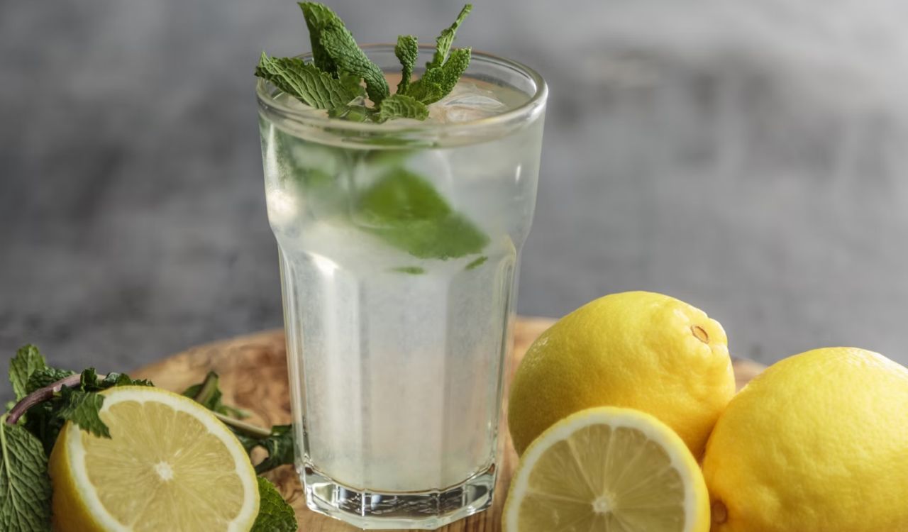 Fresh lemonade