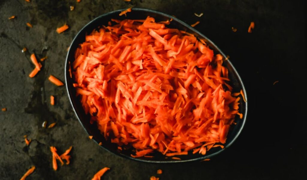 Grated carrots
