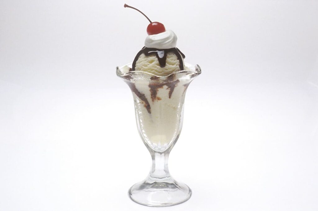  Ice Cream Sundae