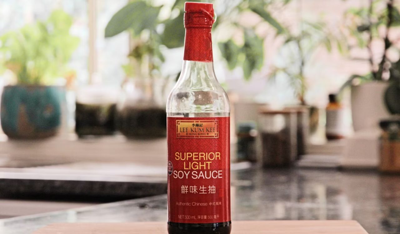 Light soy sauce bottle