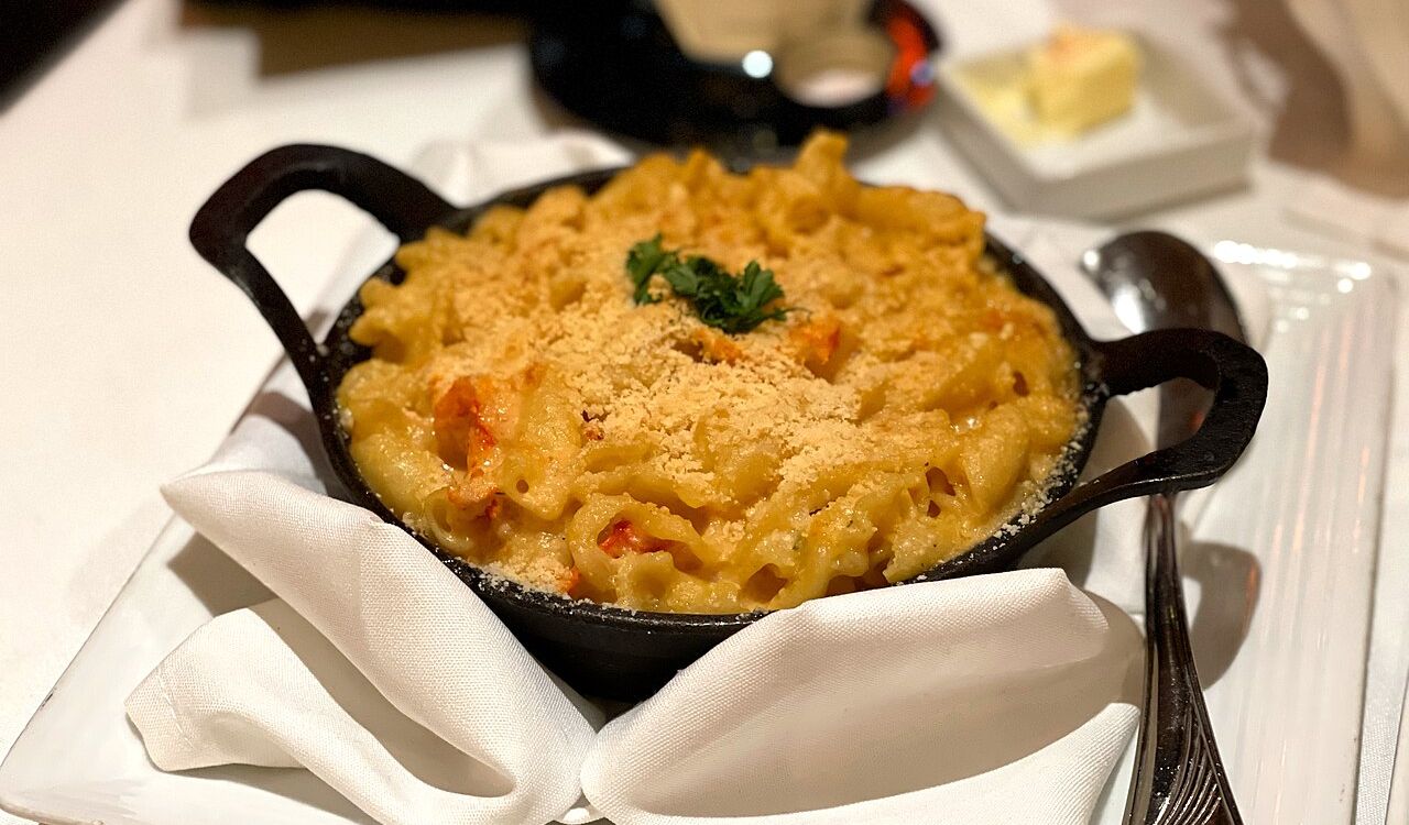 Lobster mac and cheese