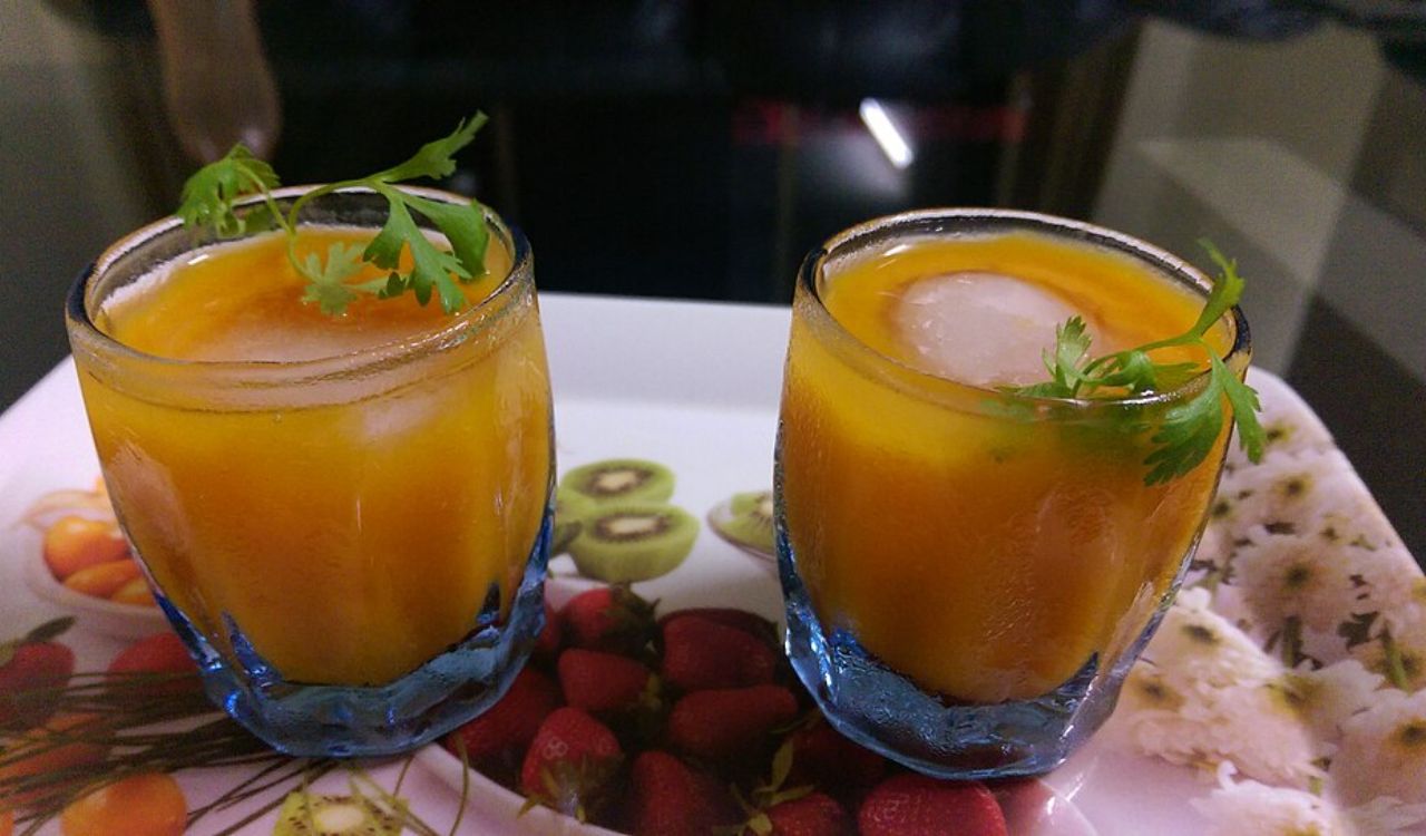 Mango iced tea