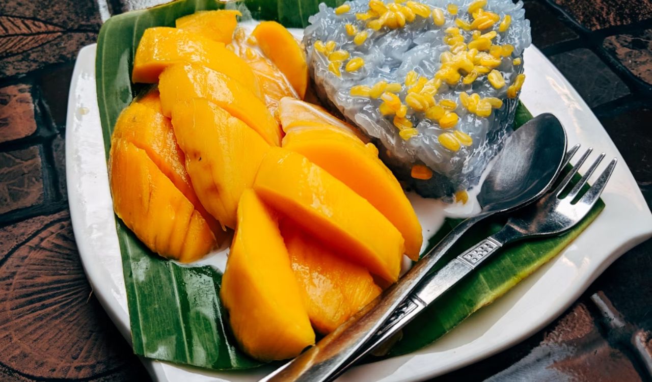 Mango sticky rice