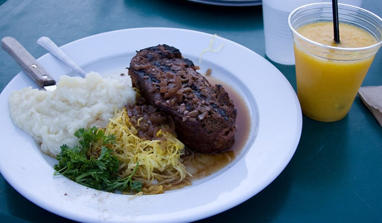 Meatloaf plate