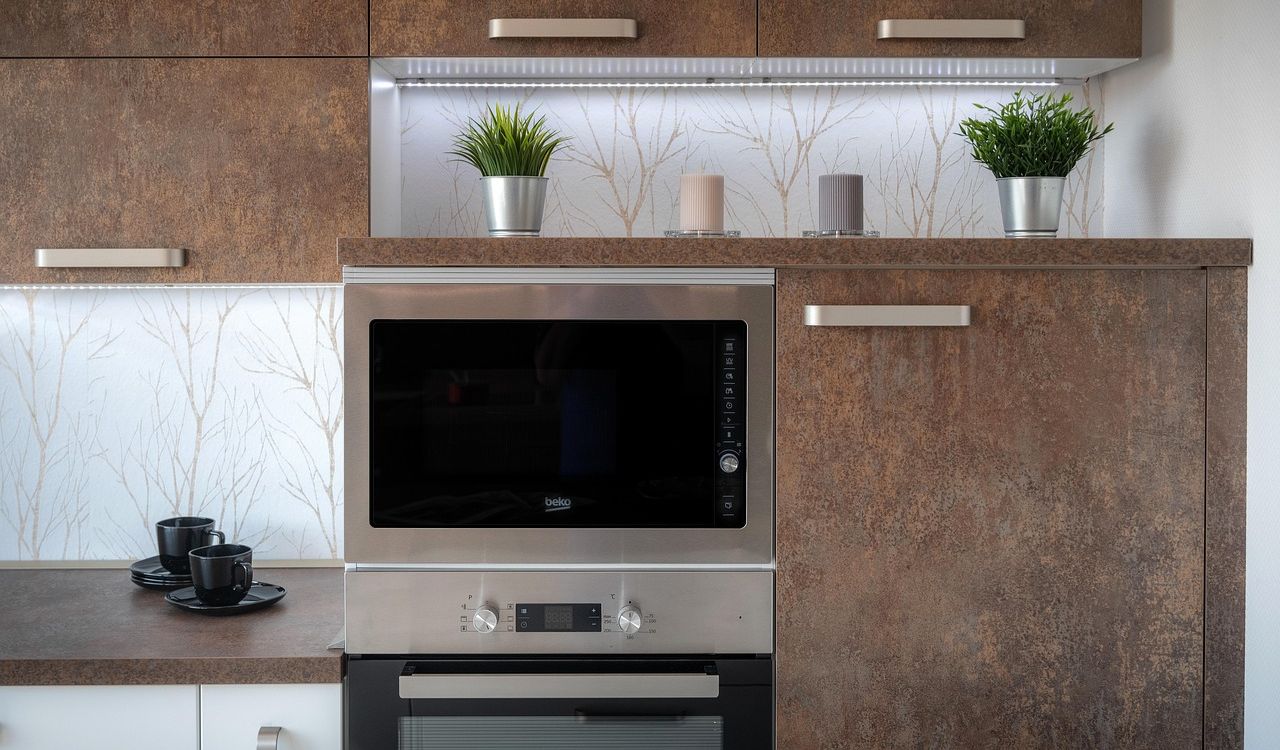 Modern Oven