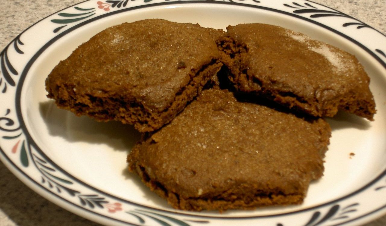 Molasses cookies