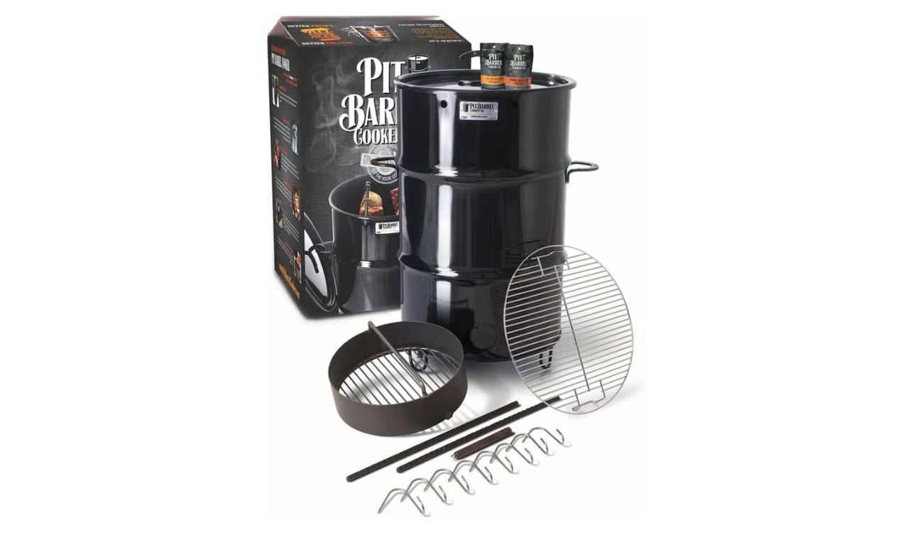 Pit Barrel Cooker