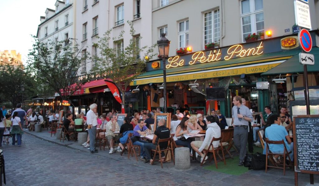 Restaurant in Paris