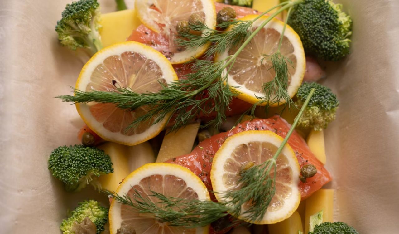 Salmon with lemon and dill