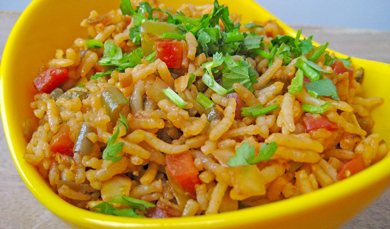 Stir fried rice with vegetables