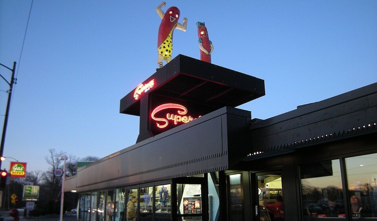 Superdawg Drive-In