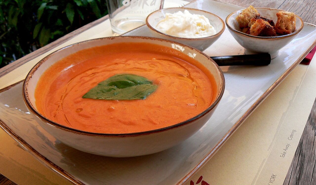 Tomato basil soup