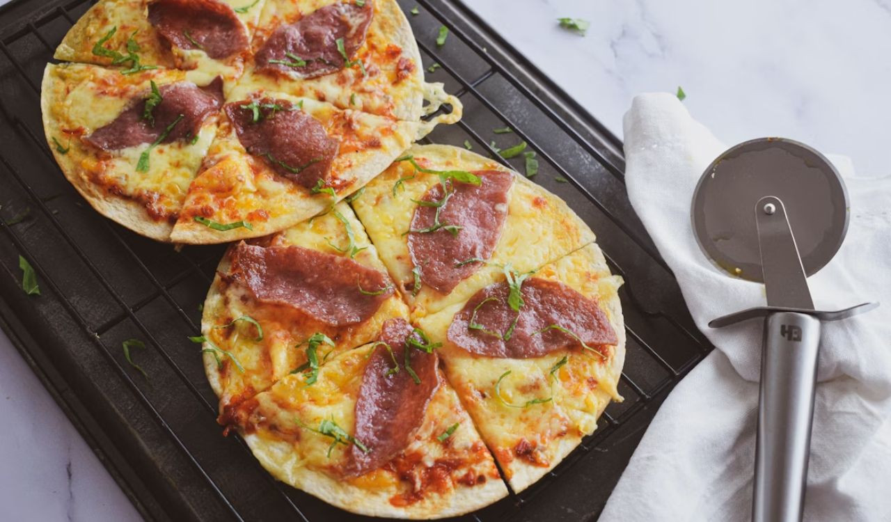 Tortilla pizzas
