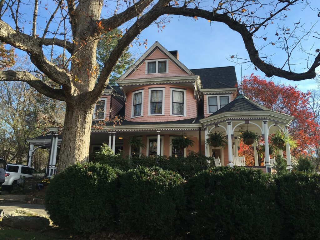 Asheville, North carolina, Bed and breakfast image.