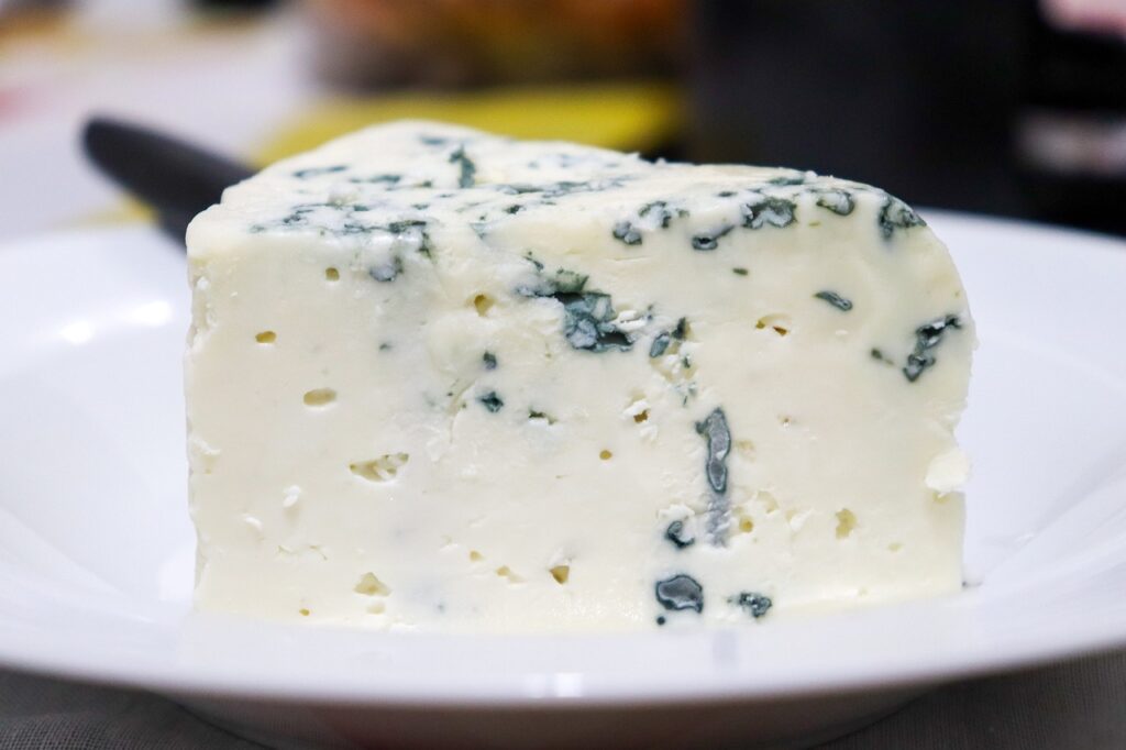 Cheese, Blue cheese, Dairy image.