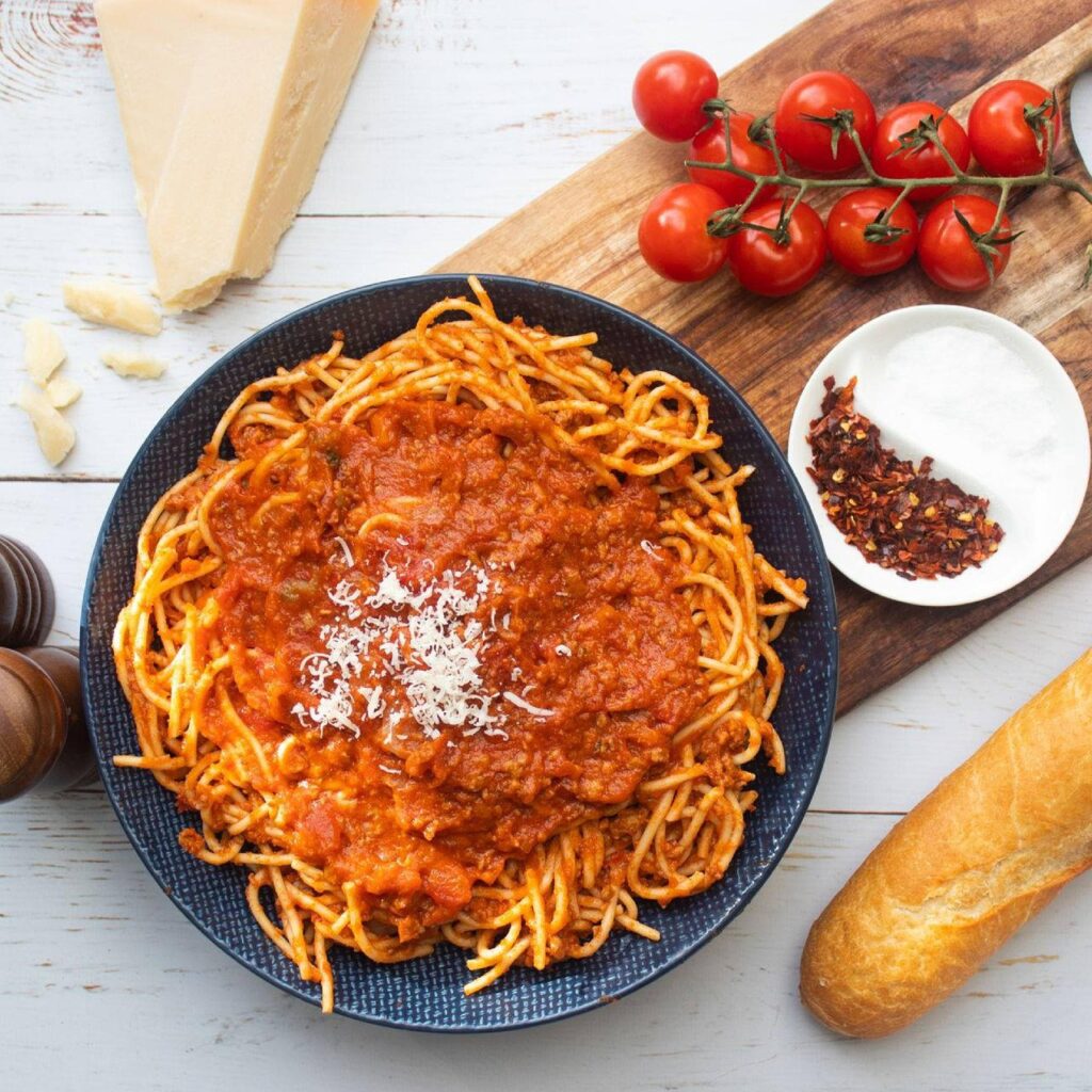 Classic Spaghetti with Meat Sauce