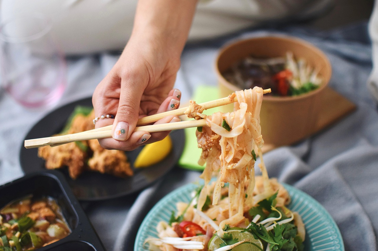 13 Easy Dinners That Feel Like Cheating but Aren’t