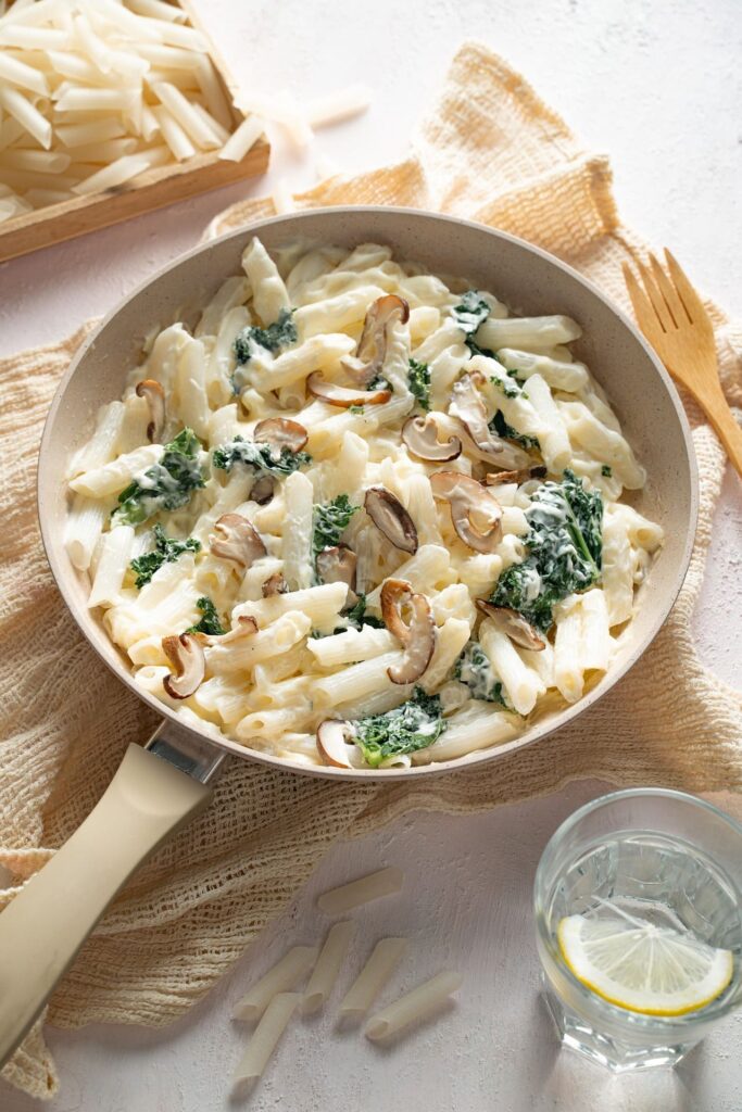Creamy Garlic Mushroom Pasta