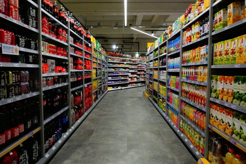 Supermarkets are designed like mazes.